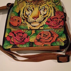 Crossbody bag